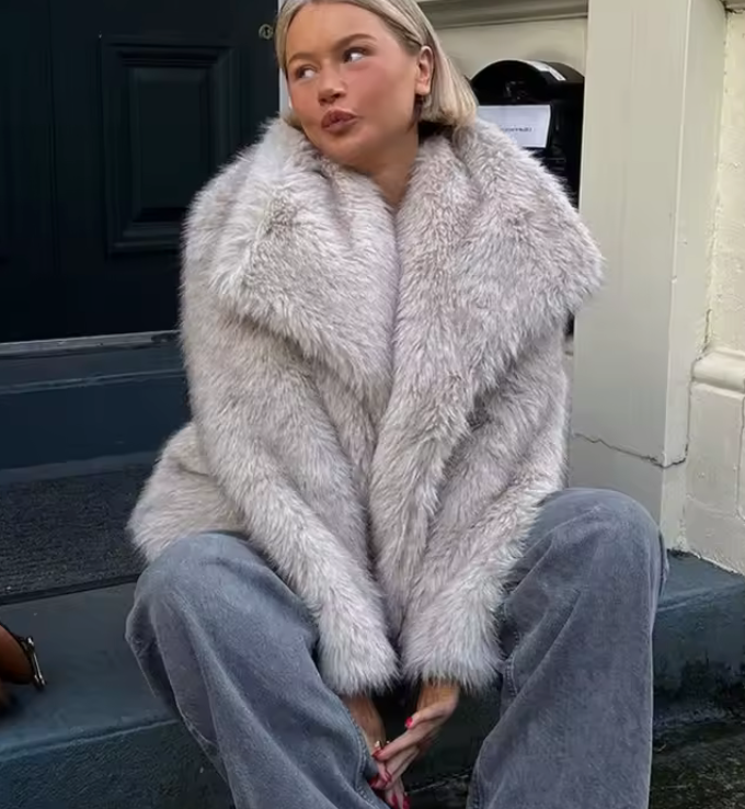 Singinta Fur Coat