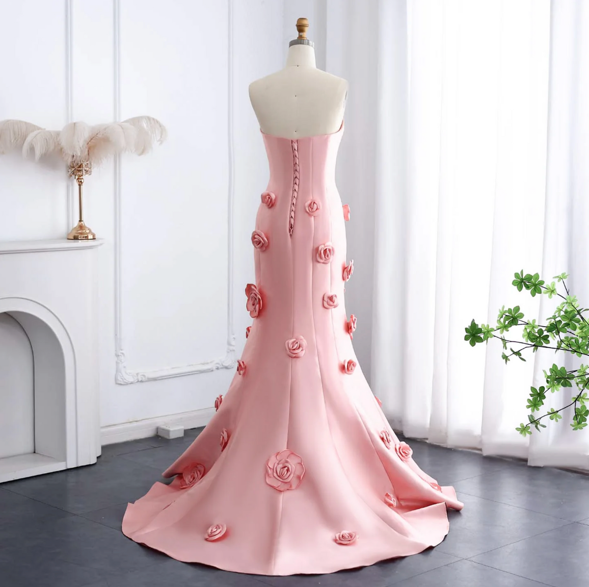 Nyomang Comang Gown