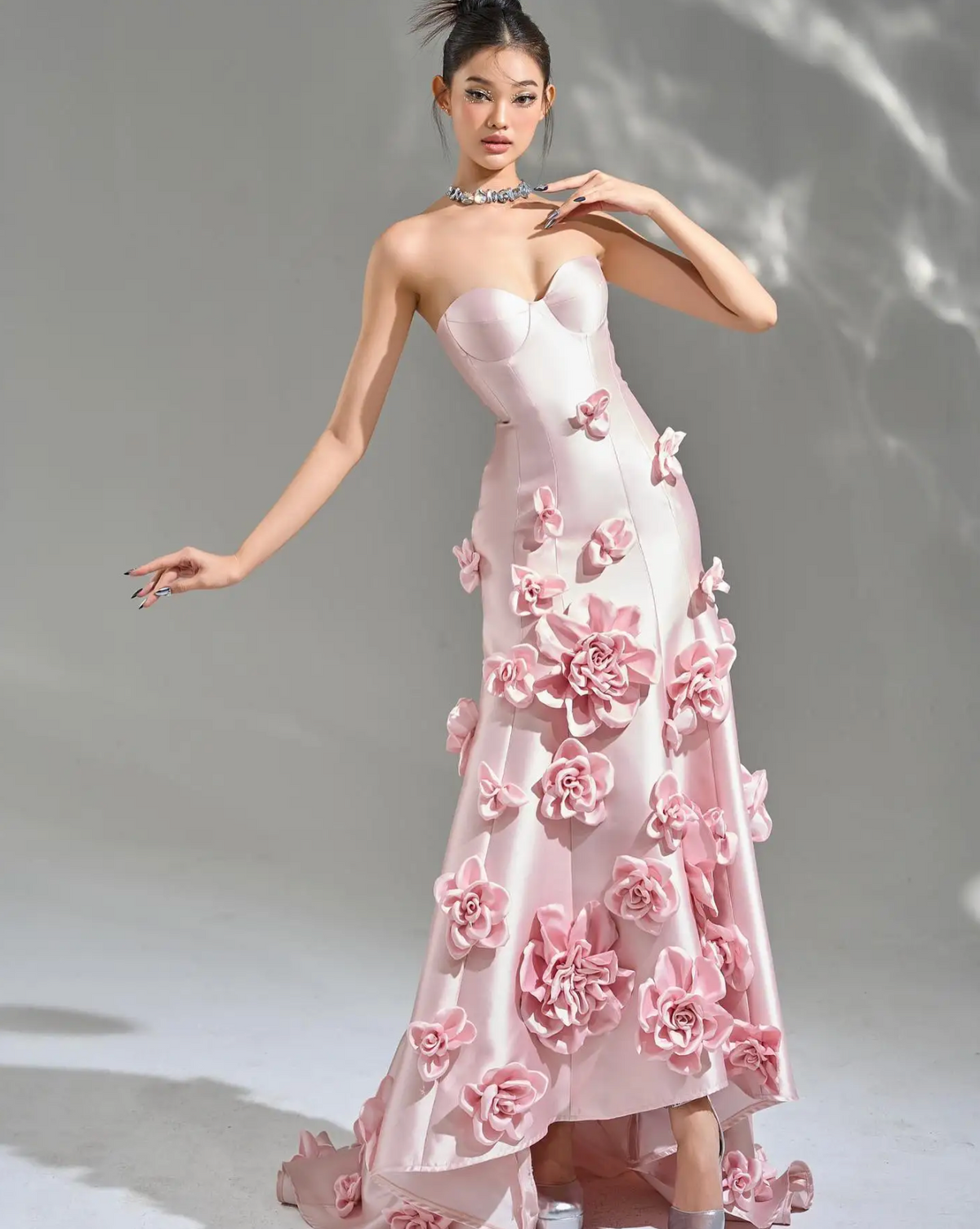 Nyomang Comang Gown