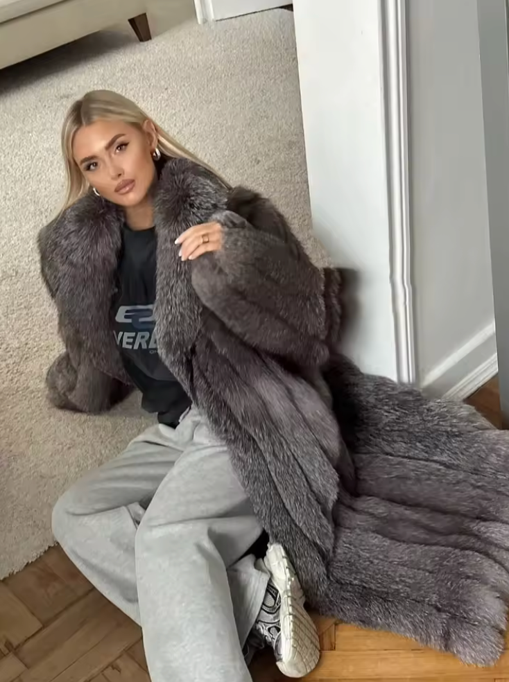 Woman wearing the Calle Ocho Fur Coat