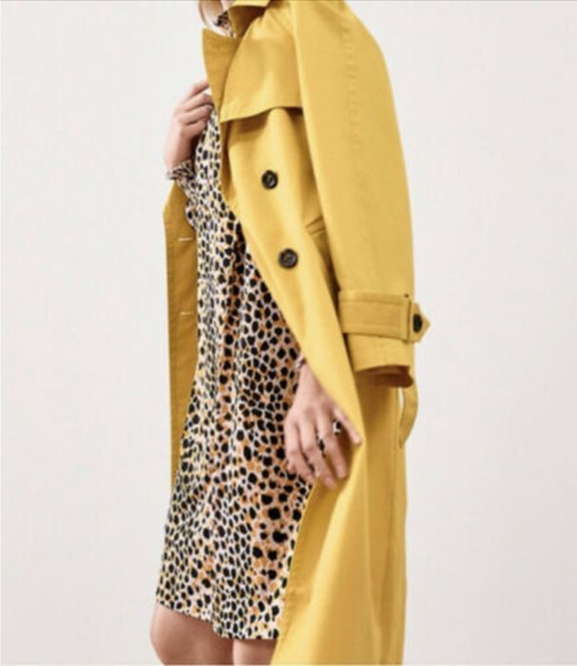 Consell de Cent Trench Coat