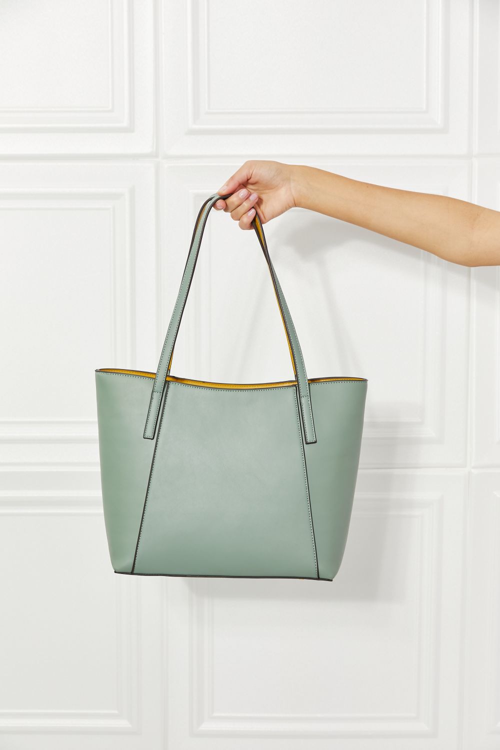 FREE GIFT WITH $150 PURCHASE Remington Handbag 3-Piece Set