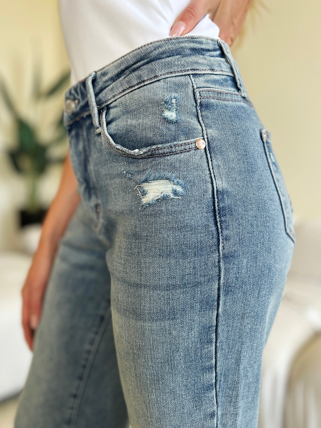 Caruthers High Waist Straight Jeans