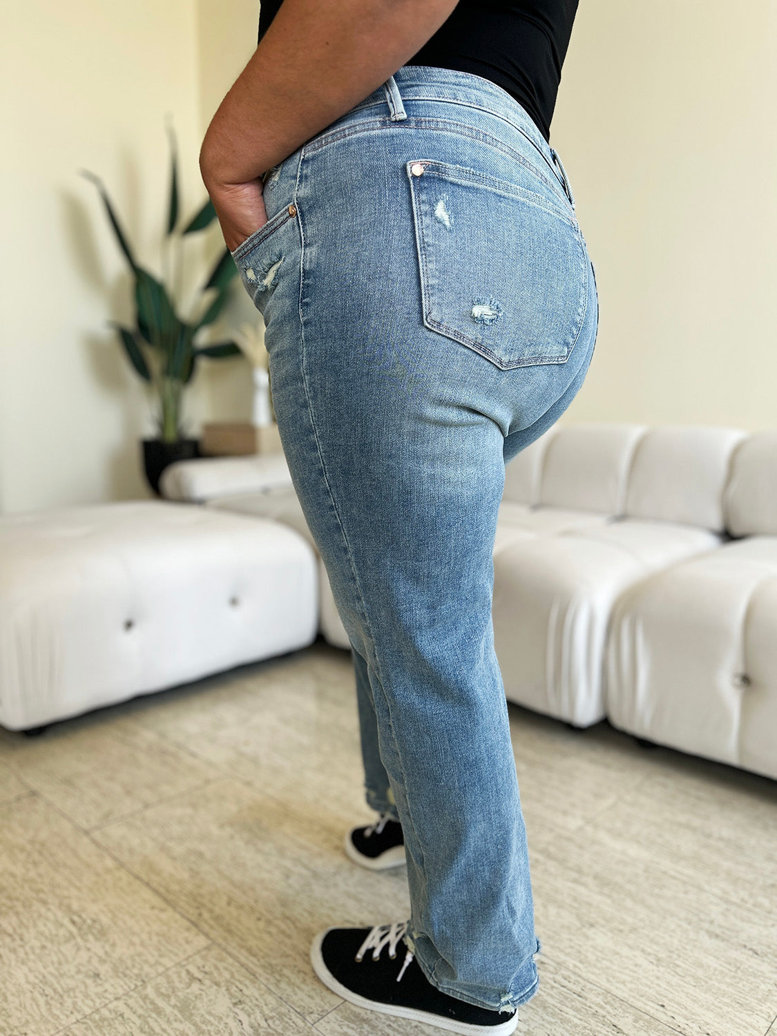 Caruthers High Waist Straight Jeans