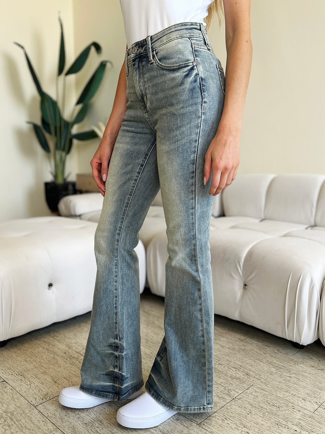 Catalani High Waist Flare Jeans