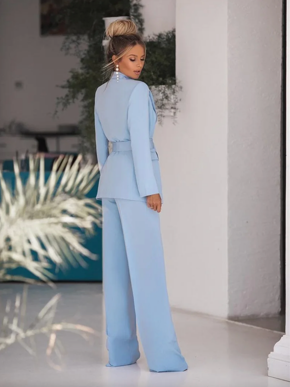 Seychelles Suit Set
