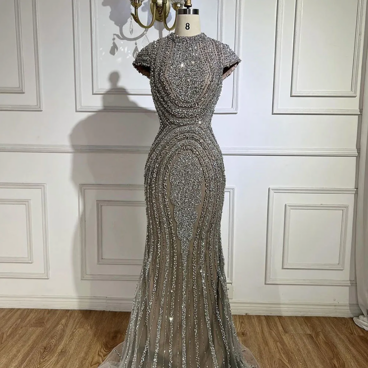 Rakuba Gown