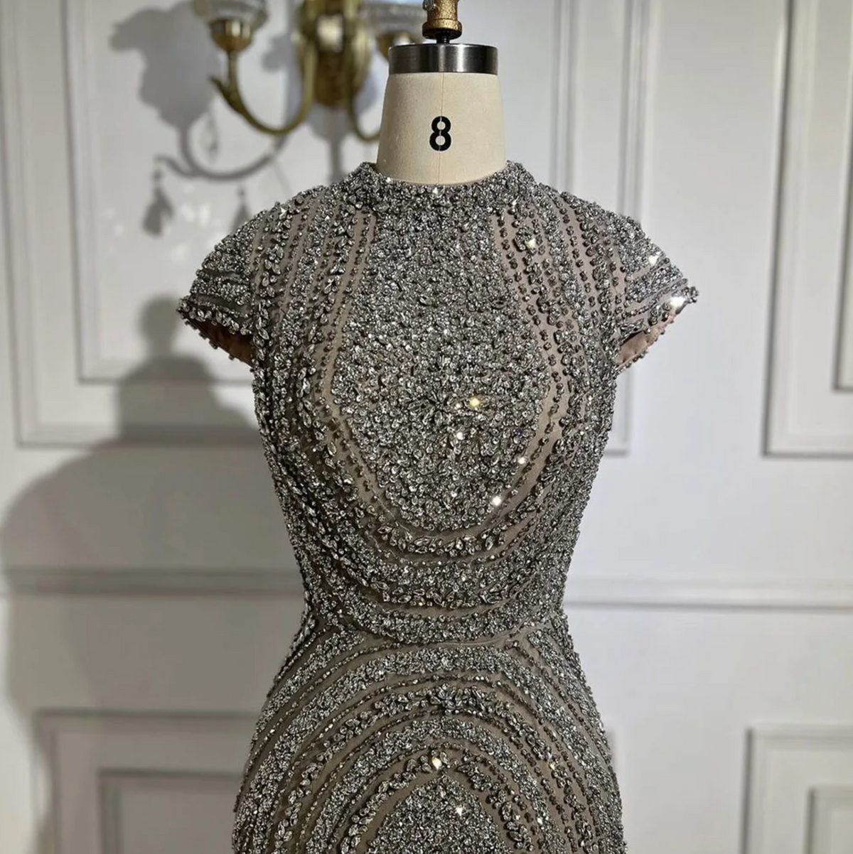 Rakuba Gown