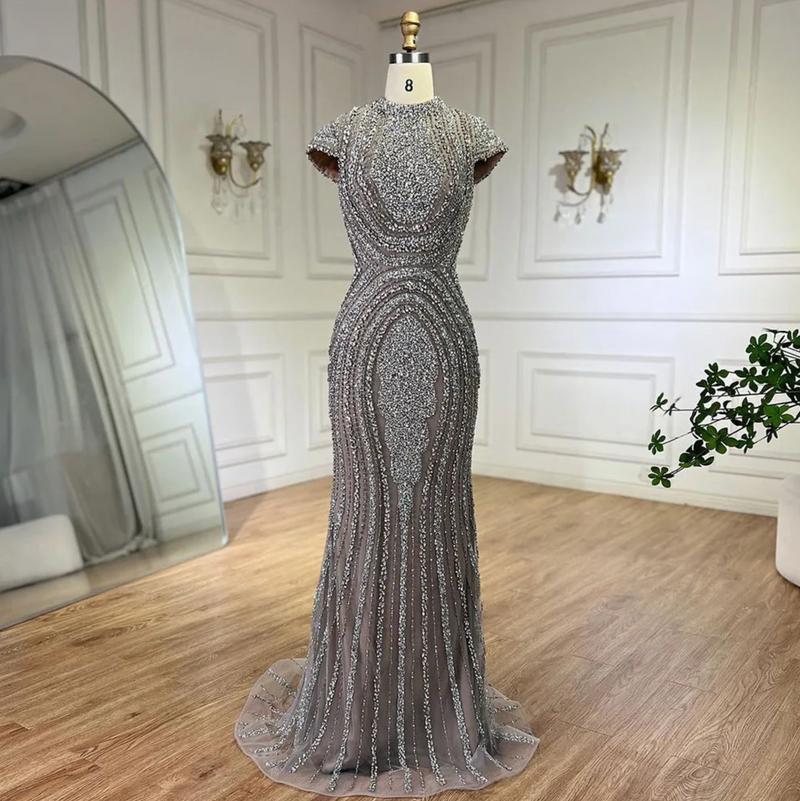 Rakuba Gown