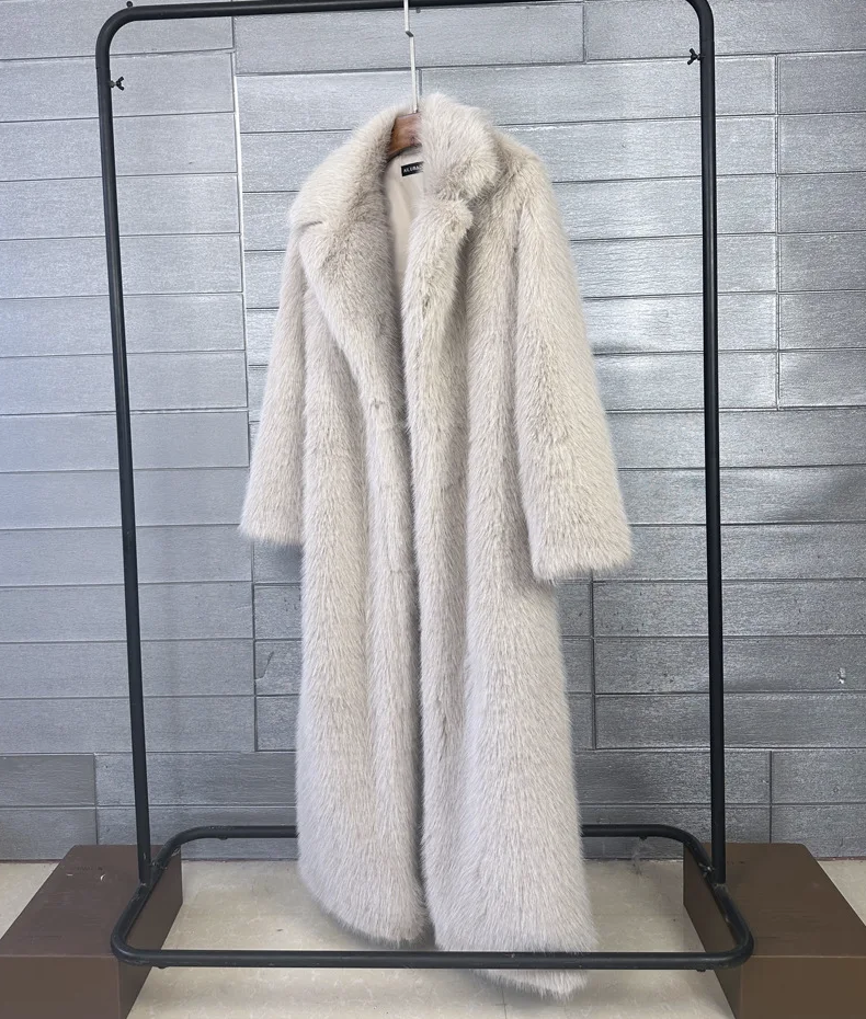 Constance Fur Deux