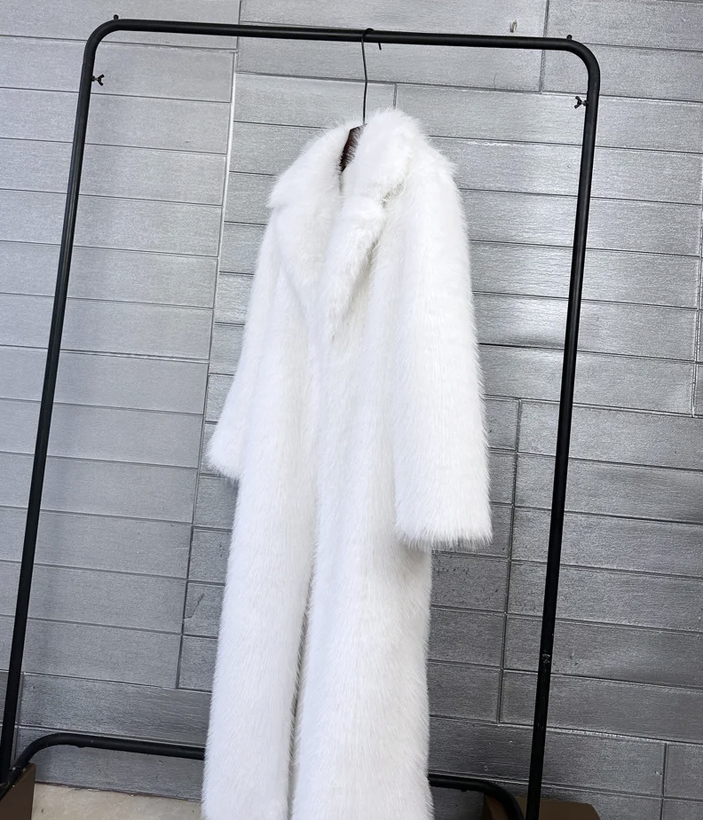 Constance Fur Deux