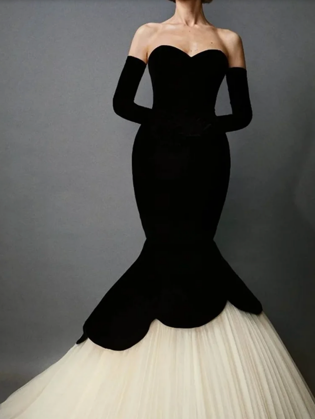 Hepburn Audrey Gown - Customized