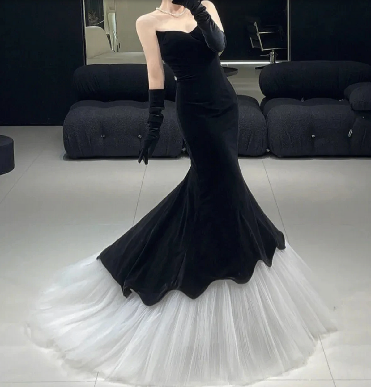 Hepburn Audrey Gown - Customized