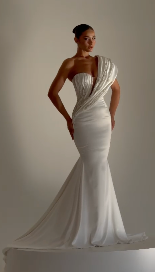 Bolide Gown