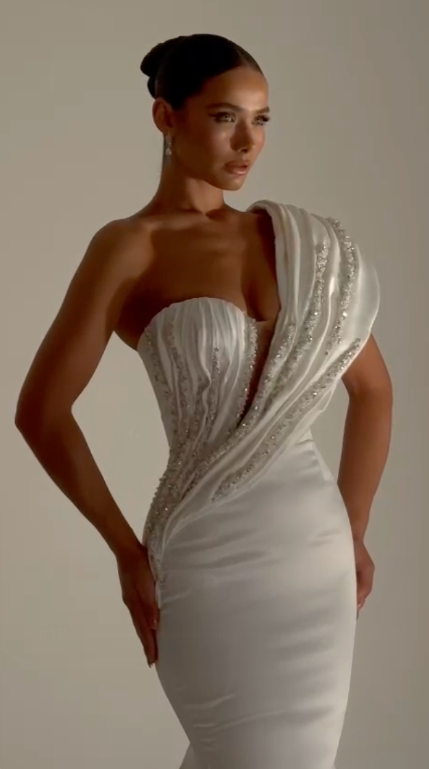 Bolide Gown