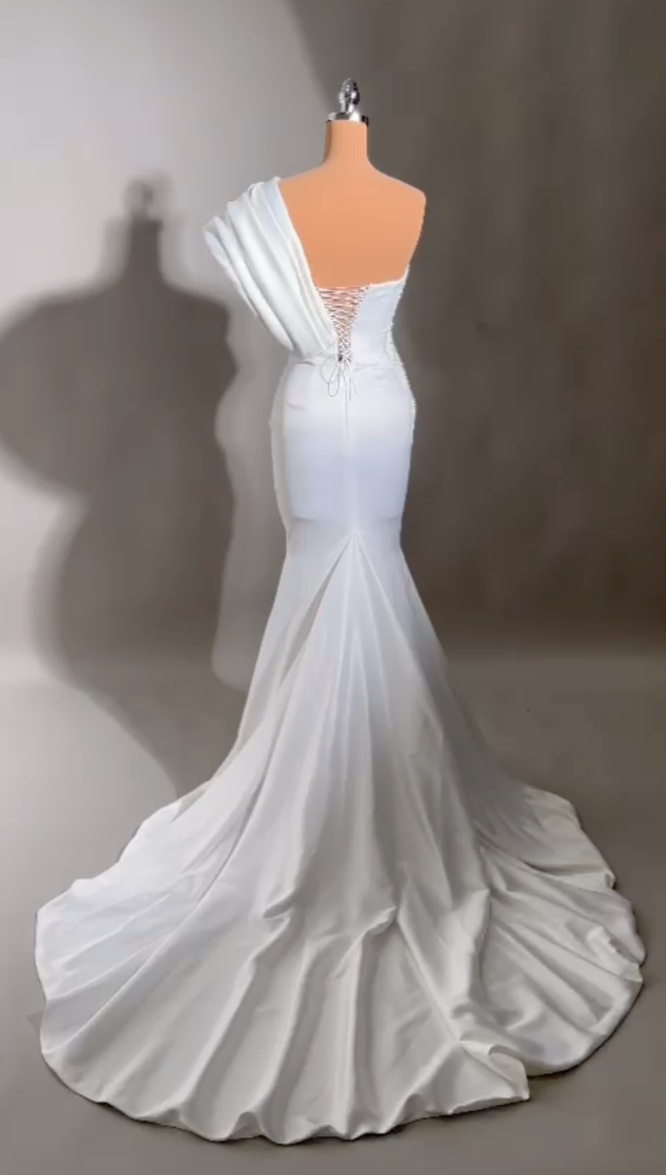 Bolide Gown