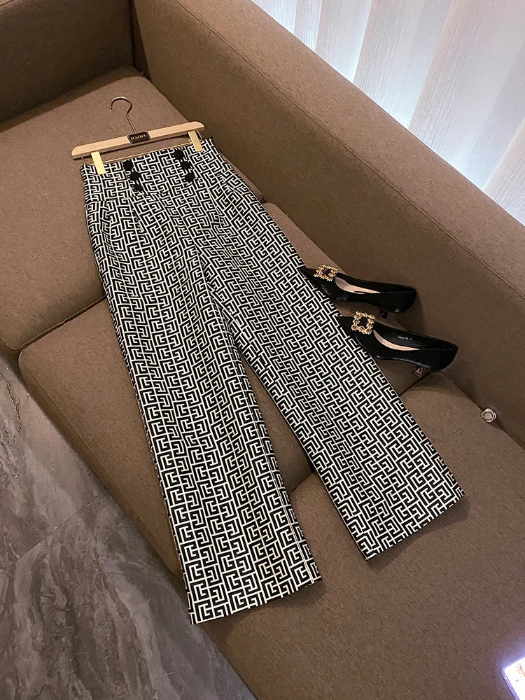 Geometric Pattern Black and White Pant Suit Set