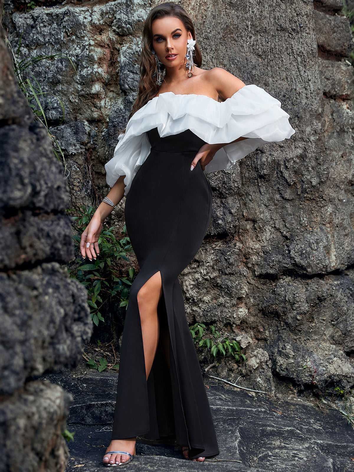 Off Shoulder Contrast Maxi Dress