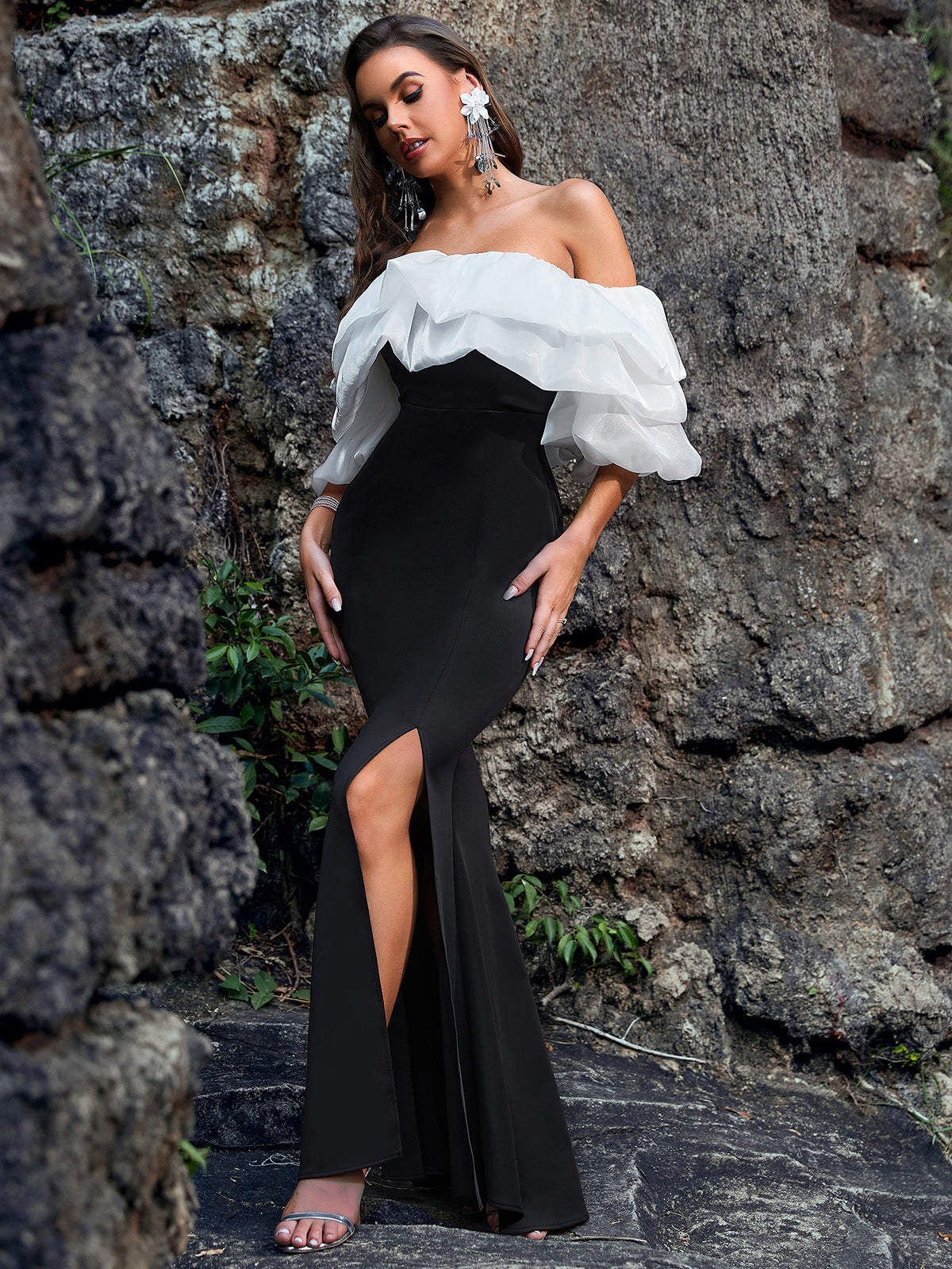 Off Shoulder Contrast Maxi Dress